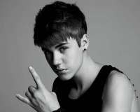 /album/nuestra-m%c3%b9sica-com-uy/a2-justin-bieber-fotos-hd-en-blanco-y-negro-fondos-descargas-jpg/