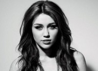 /album/nuestra-m%c3%b9sica-com-uy/miley-cyrus-cant-be-tamed-650-jpg/
